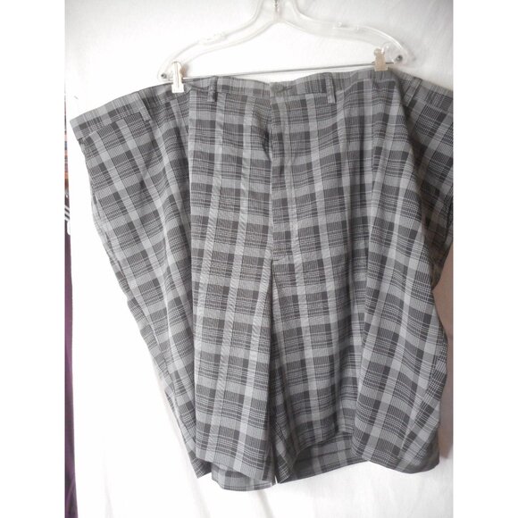 NWOT Big & Tall Men's Haggar Size 60 Flat front Shorts Expandable Waist casual o - Picture 1 of 4